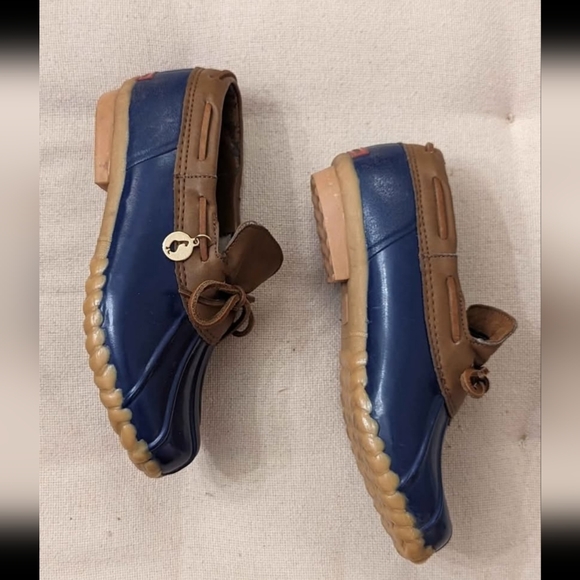 Sporto Duck Shoes - Picture 2 of 10